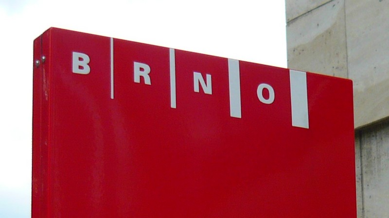 Komentář: Co je umění – a co řemeslo obalené vzkazy?